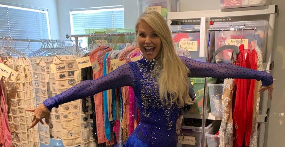 What Happened To Christie Brinkley On DWTS Her Injury Is Serious