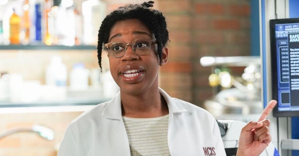 Is Diona Reasonover Married Is The Ncis Actress Pregnant