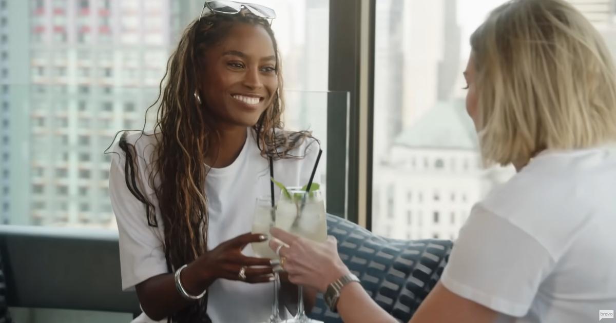 Ciara and Lindsay share a toast on Summer House.