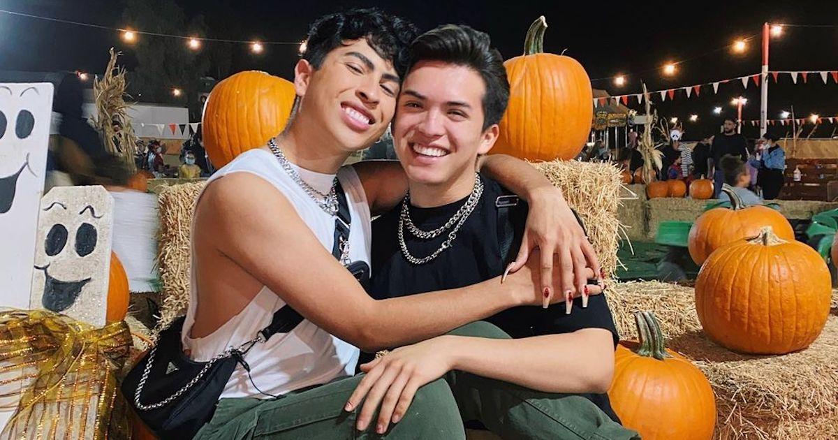 What Does Corpse Husband Look Like? The YouTuber Is Known