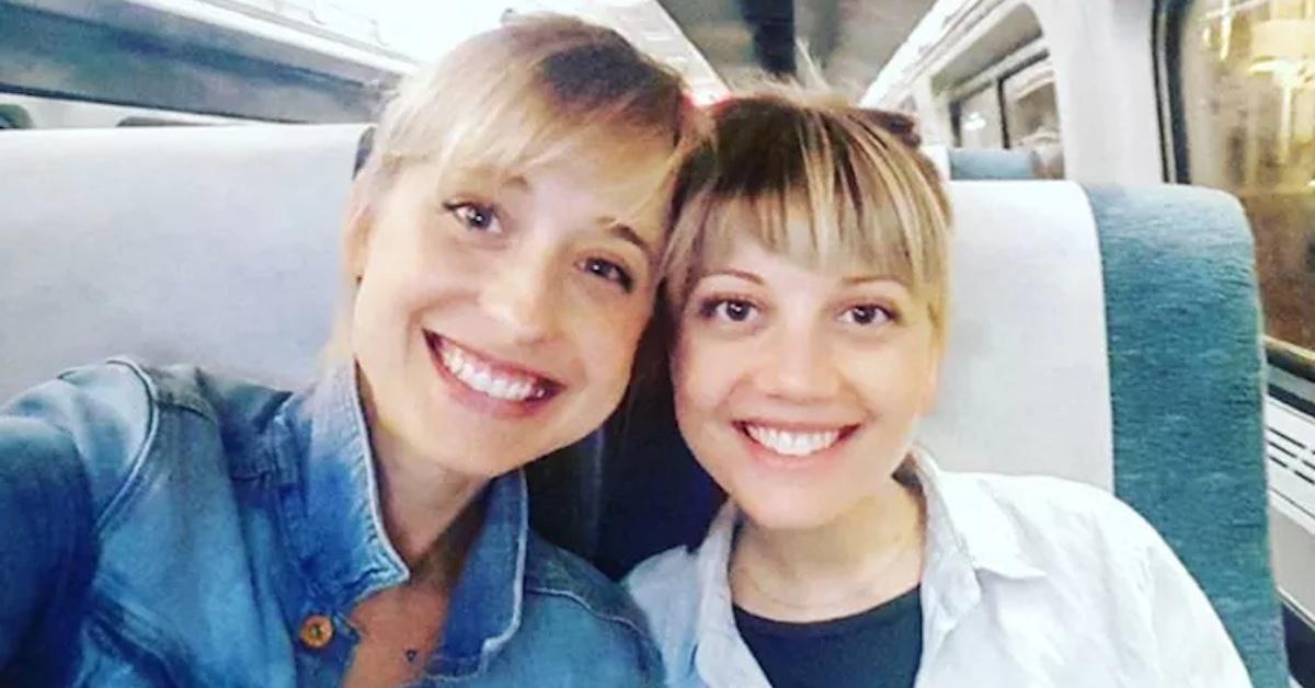 Allison Mack and Nicki Clyne