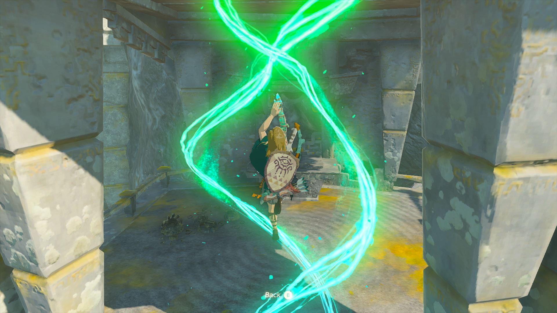 Link using Ascend in 'Tears of the Kingdom'