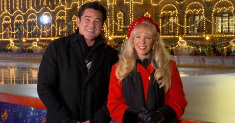 'Christmas Around the World'