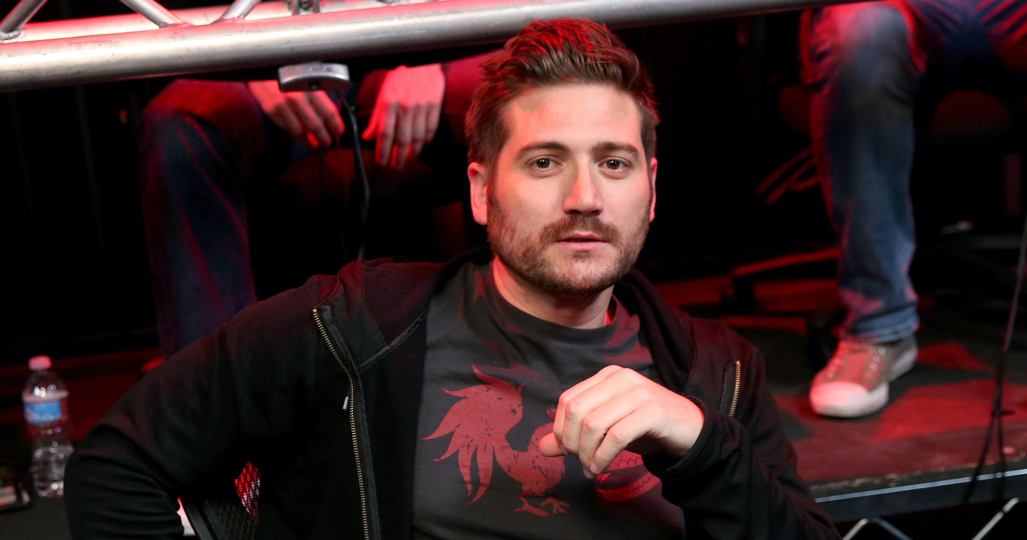 De 39-años 182 cm de altura Adam Kovic en 2024 foto