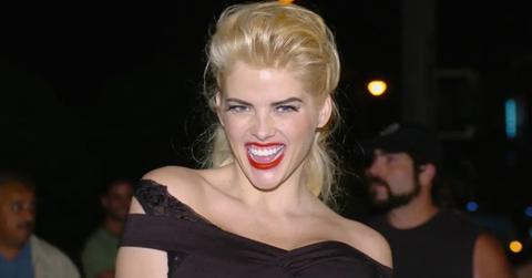 Anna Nicole Smith in a black dress