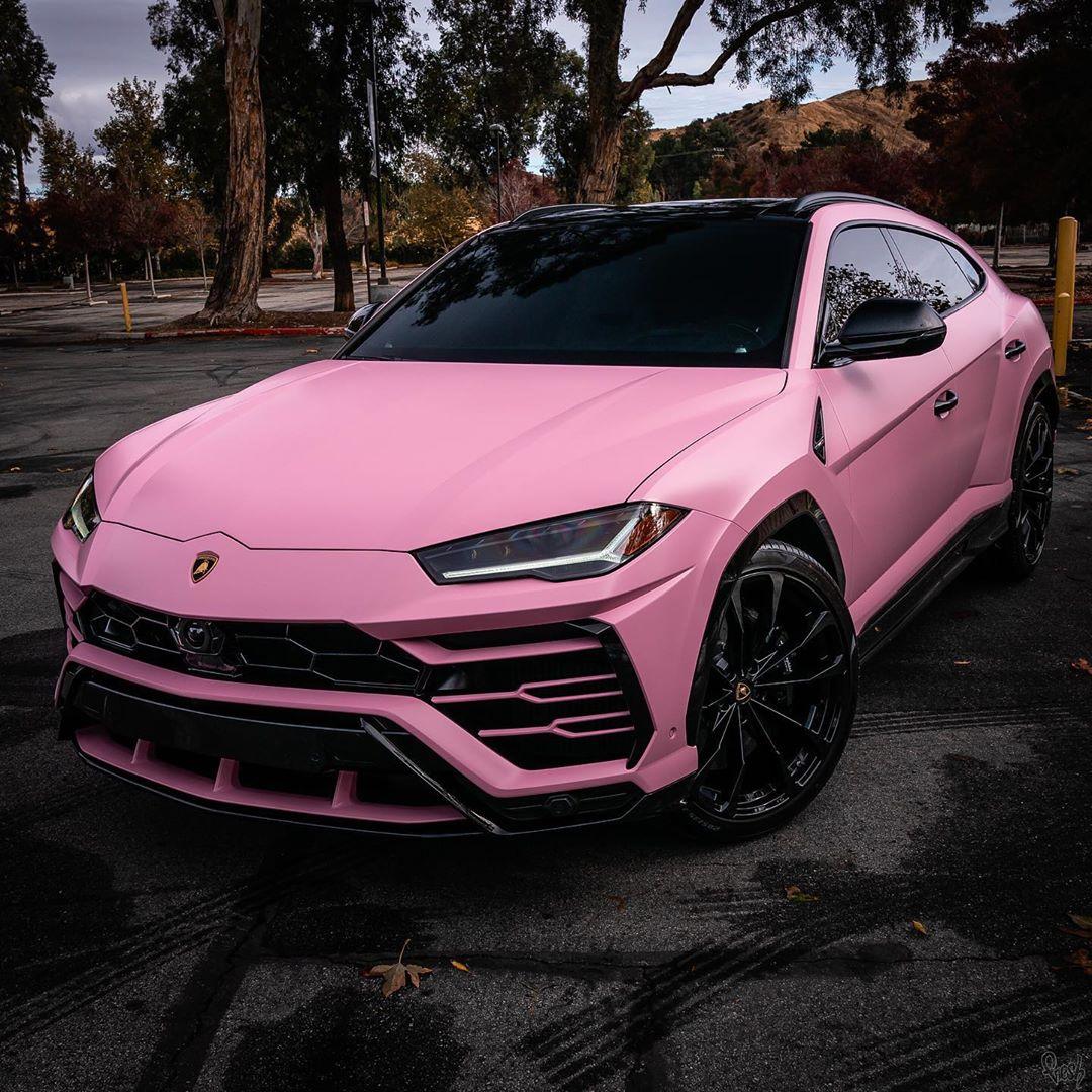 pink lambo