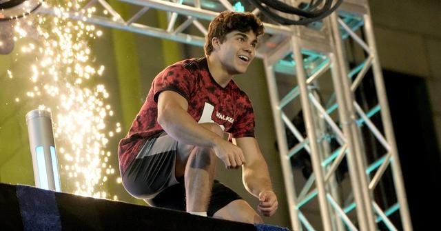 Vance Walker wins Season 15 of 'American Ninja Warrior.'