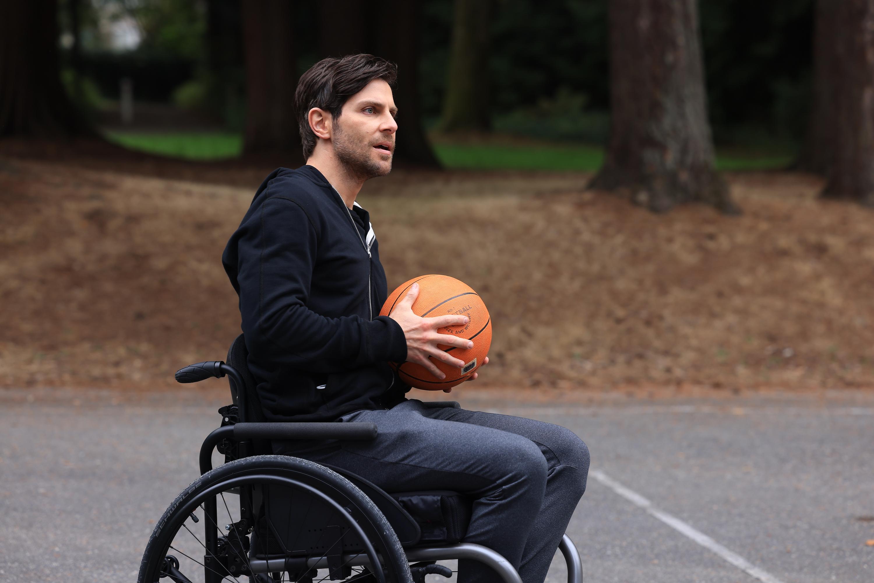 David Giuntoli as Eddie Seville 'A Million Little Things'