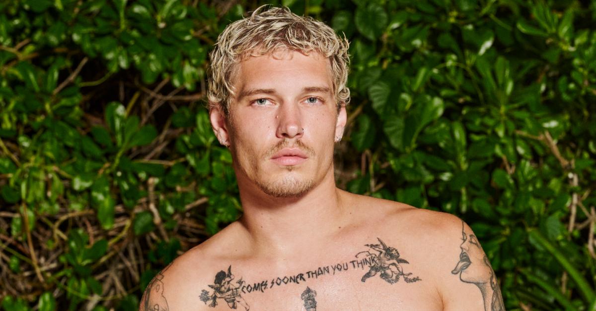 Stevan Ditter poses shirtless for his official 'Perfect Match' Season 2 portrait.