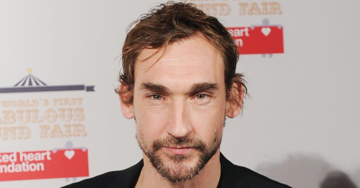 Joseph Mawle as Oren