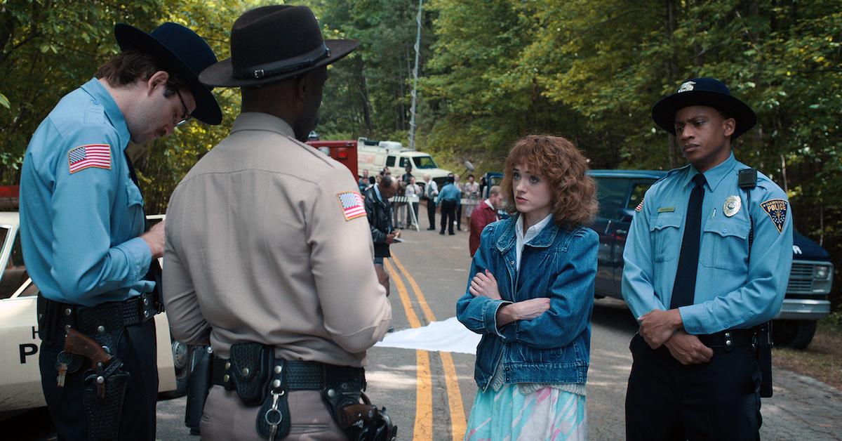 Nancy talks to the (inept) police in 'Stranger Things' Season 3
