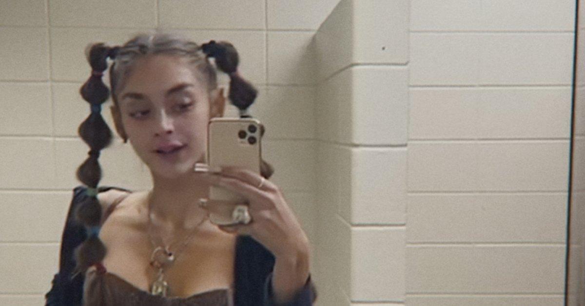 Mackenzie Shirilla taking a bathroom selfie.