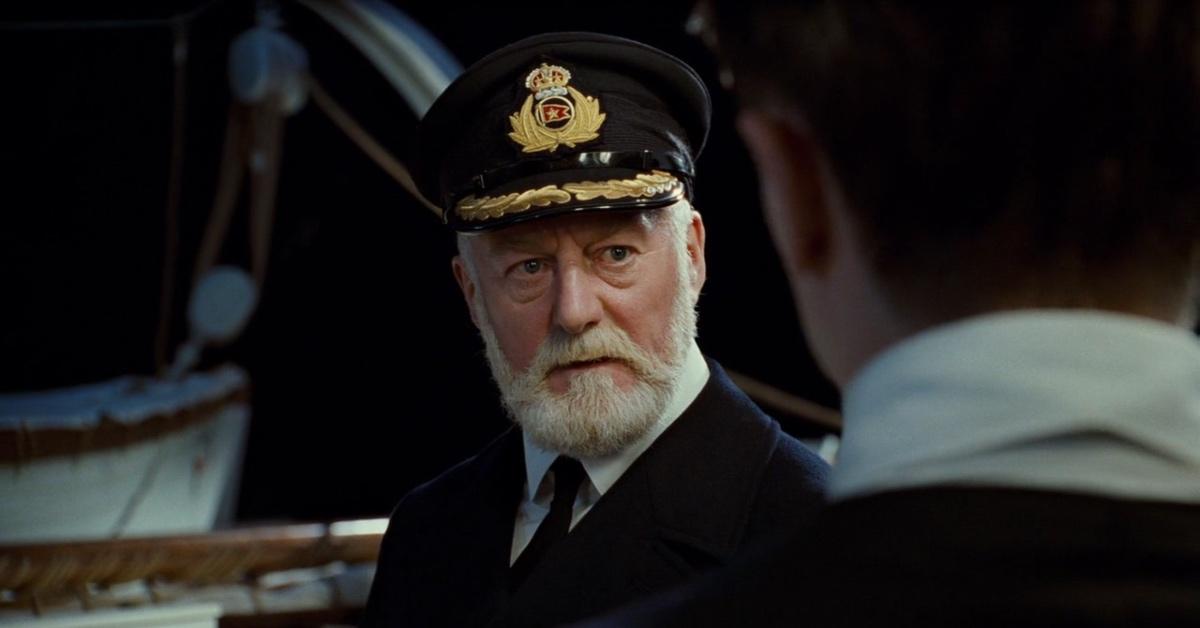 Bernard Hill incarne le capitaine Edward John Smith dans 