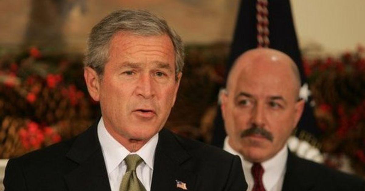 George W. Bush and Bernard Kerik after 9/11.