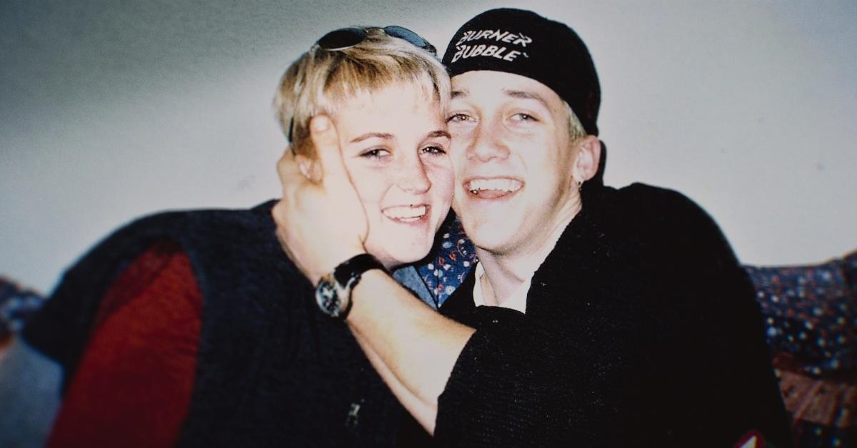 Amy Bradley (L) with her brother Brad