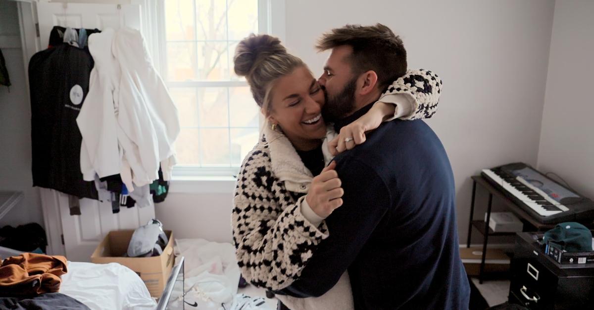 Connor kisses Bri in his room on Love Is Blind.