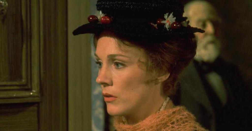 What Happened to Julie Andrews's Voice? No More Singing