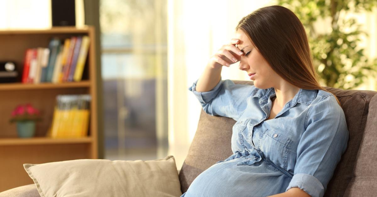 worried-pregnant-woman-at-home-picture-id807518672-1542298717479-1542298719507.jpg