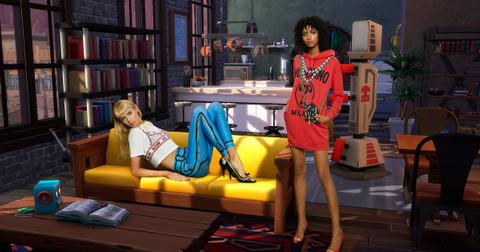 moschino-sims-collection-1555013092894.jpeg