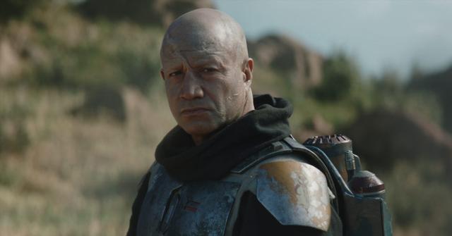 Boba Fett without his helmet in 'The Mandalorian