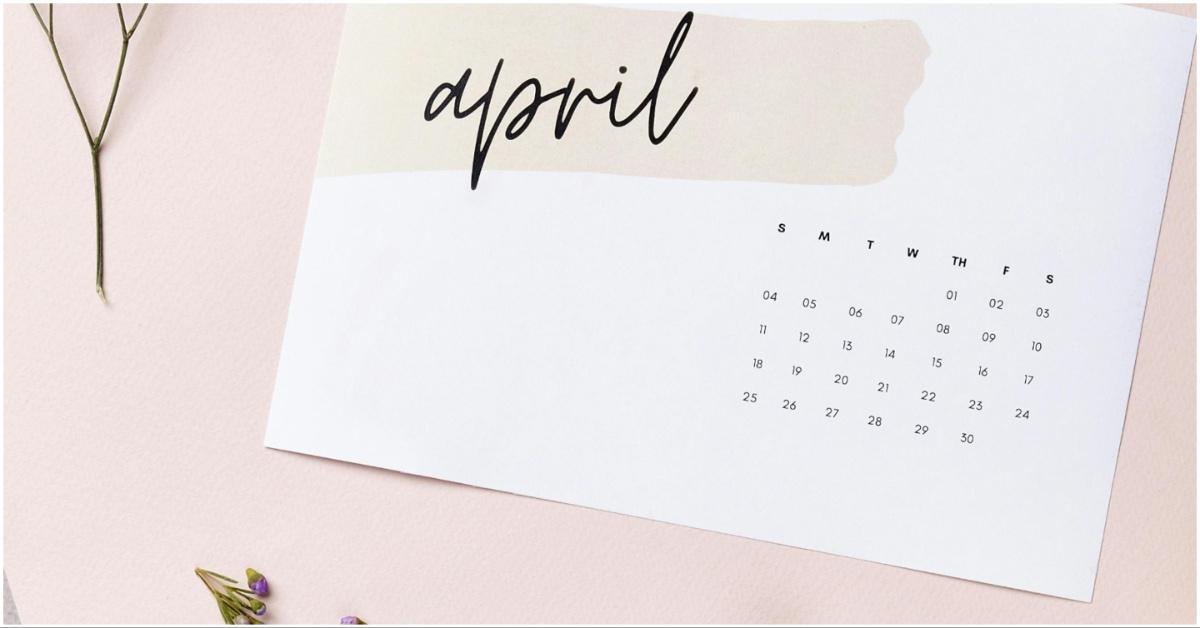 April Calendar in pink and white