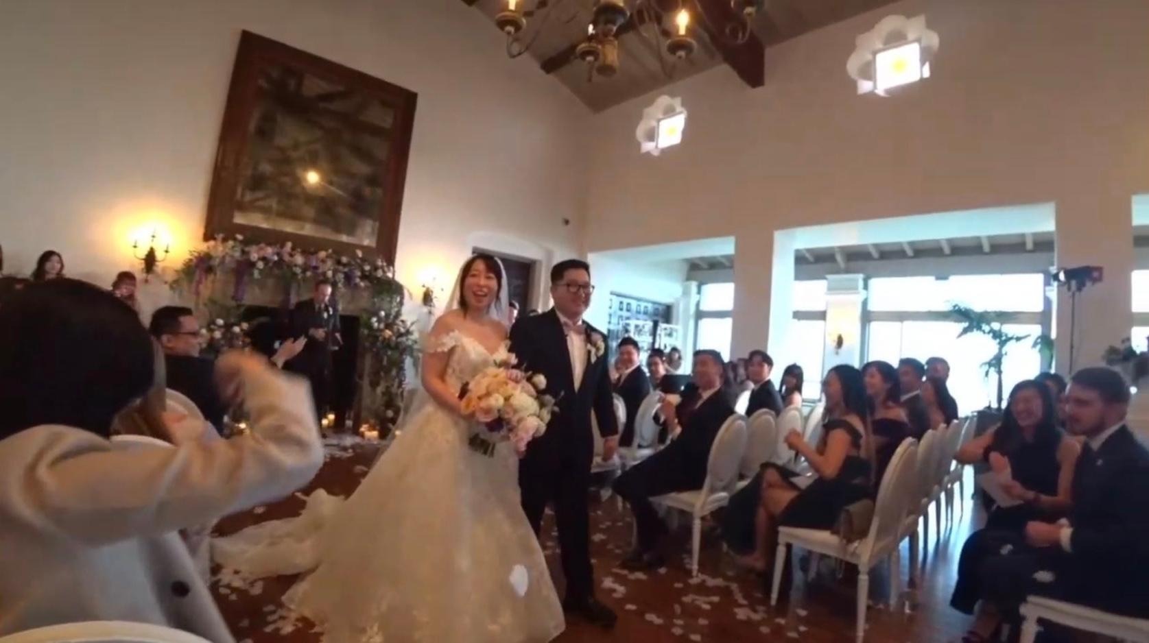 Abe and Wendy's wedding as it was livestreamed on Twitch