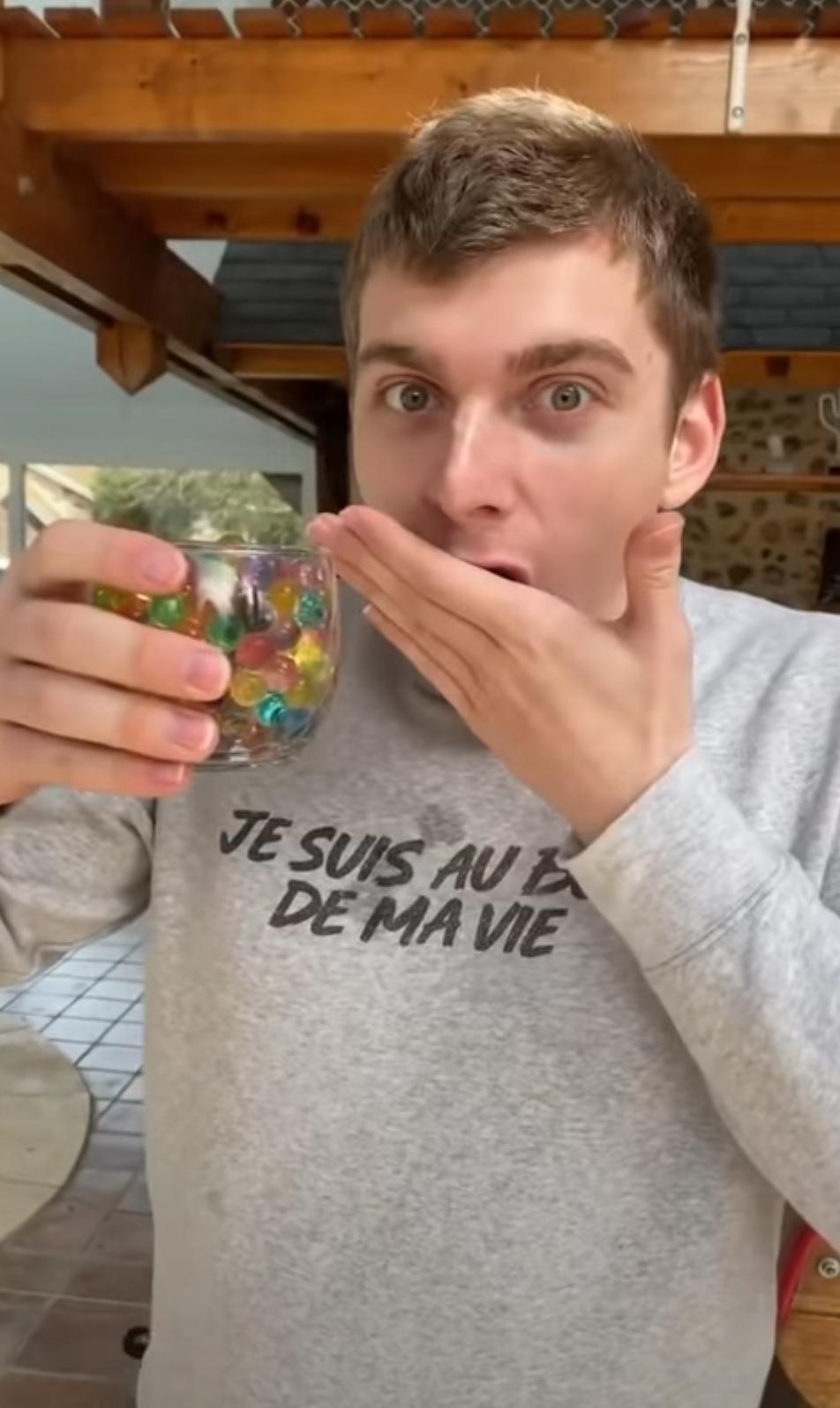 Man Destroys Plumbing in Entire Apartment Building After Filling His Tub With Orbeez For Online
