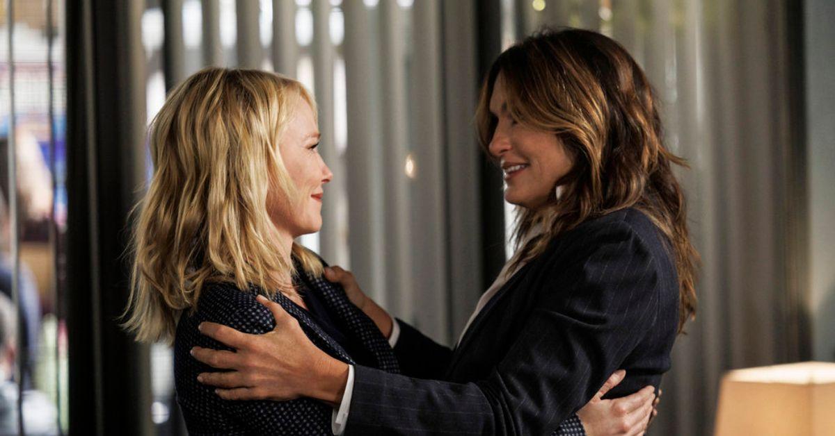 Kelli Giddish as Amanda Rollins and Mariska Hargitay as Olivia Benson