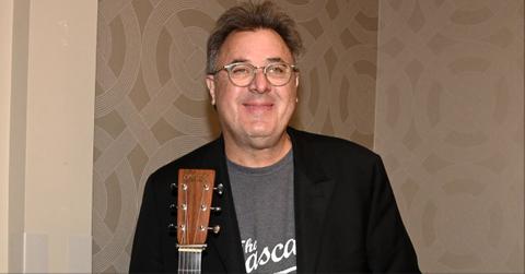 Fans Are Asking What Is Wrong With Vince Gill Amid CMAs