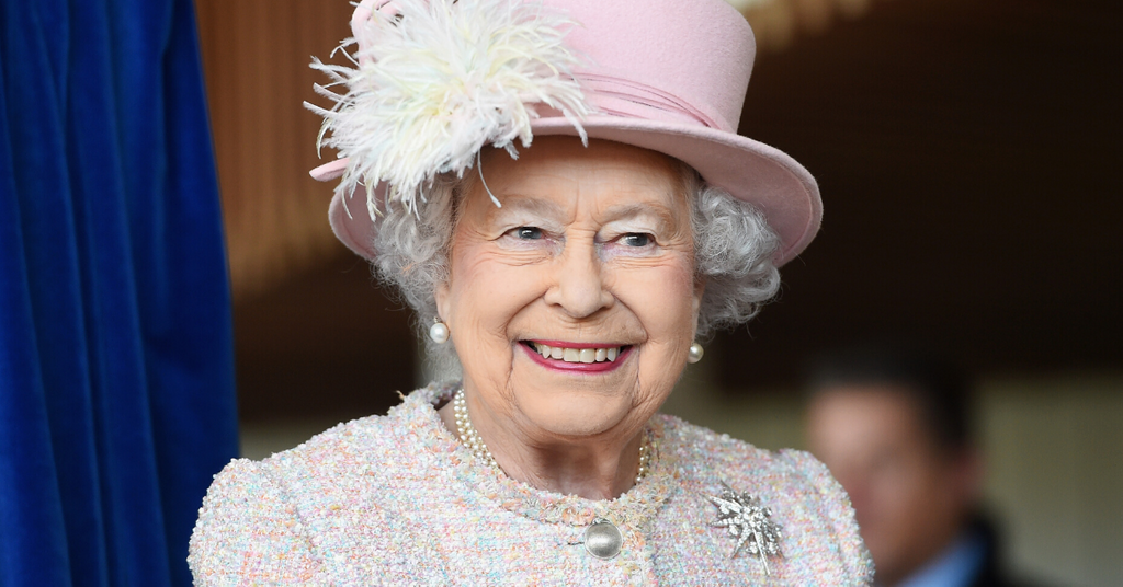 how-does-the-queen-make-money-her-salary-explained