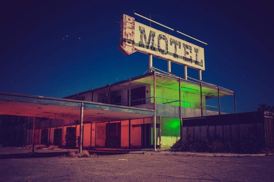 18 Abandoned Hotels You Definitely Wont Want To Stay The Night At 1530