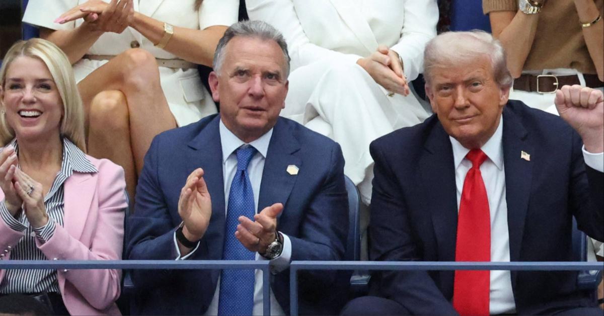 Donald Trump is booed at the U.S. Open. 