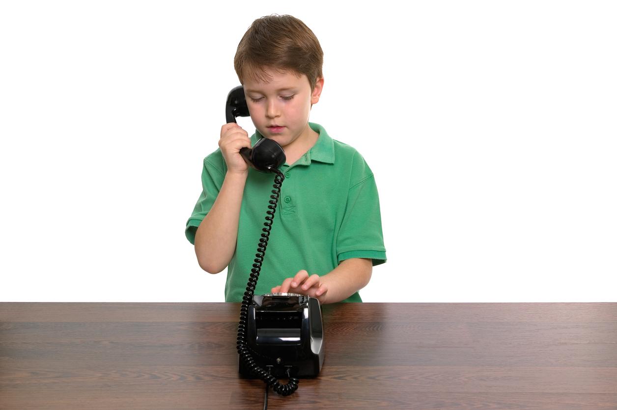 16 of the Funniest 911 Calls from Kids, According to Responders