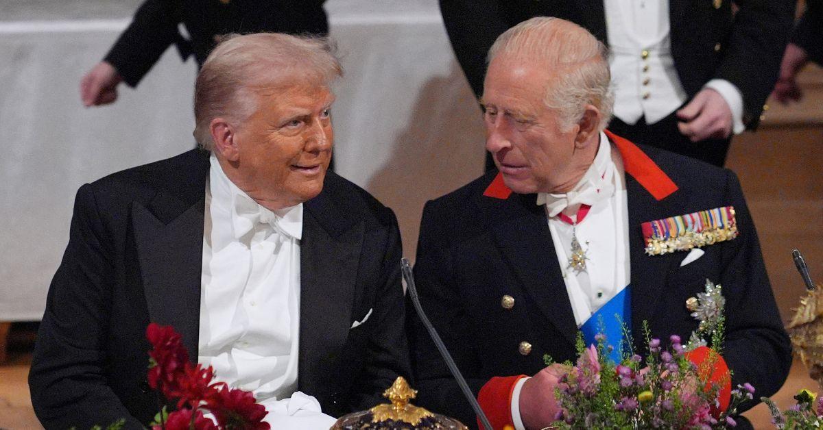 Donald Trump and King Charles talking at a state dinner. 