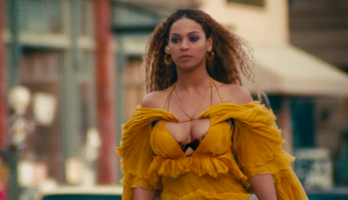 beyonce hold up dress