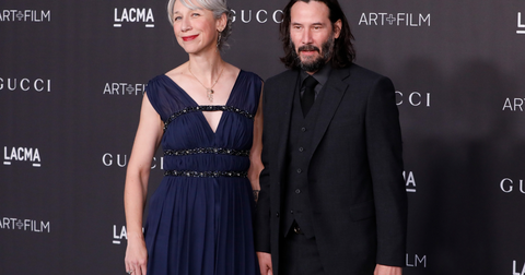 keanu-reeves-alexandra-grant-1581091599583.png