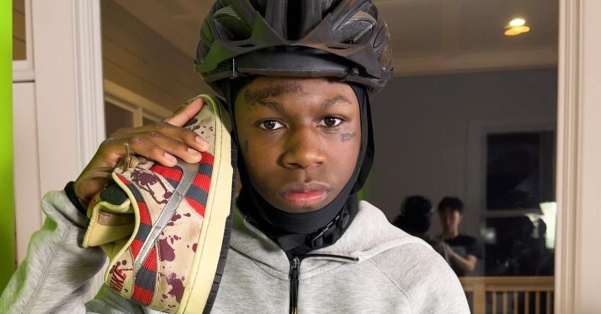 Rakai poses for photo on Instagram