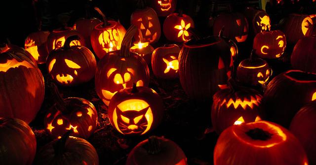 5 Easy (and Scary!) Pumpkin Carving Ideas for a Stress-Free Halloween