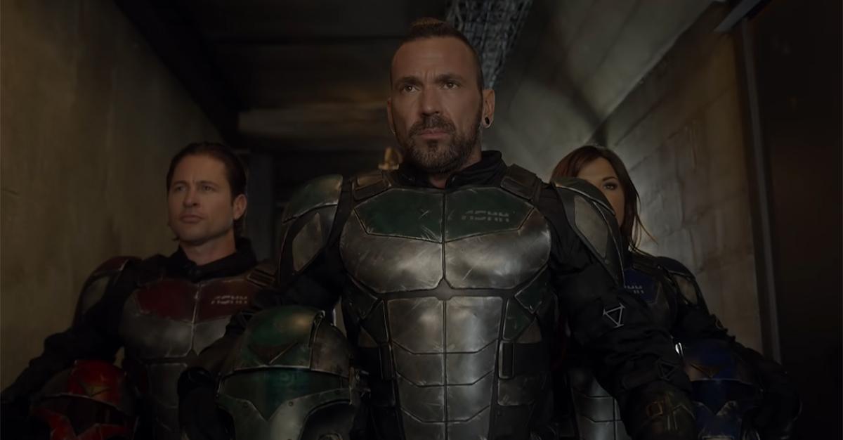 Jason David Frank (center) in 'Legend of the White Dragon'