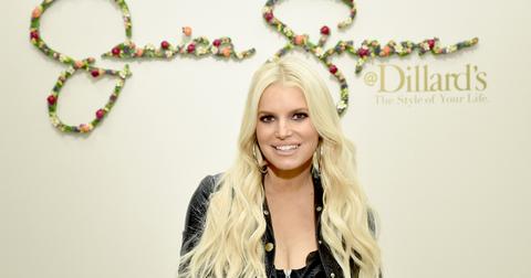 jessica-simpson-1579816521511.jpg