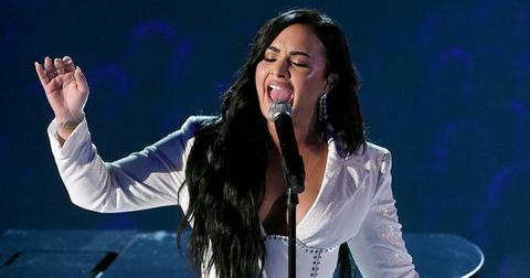 demi-lovato-performing-1580149462578.jpg