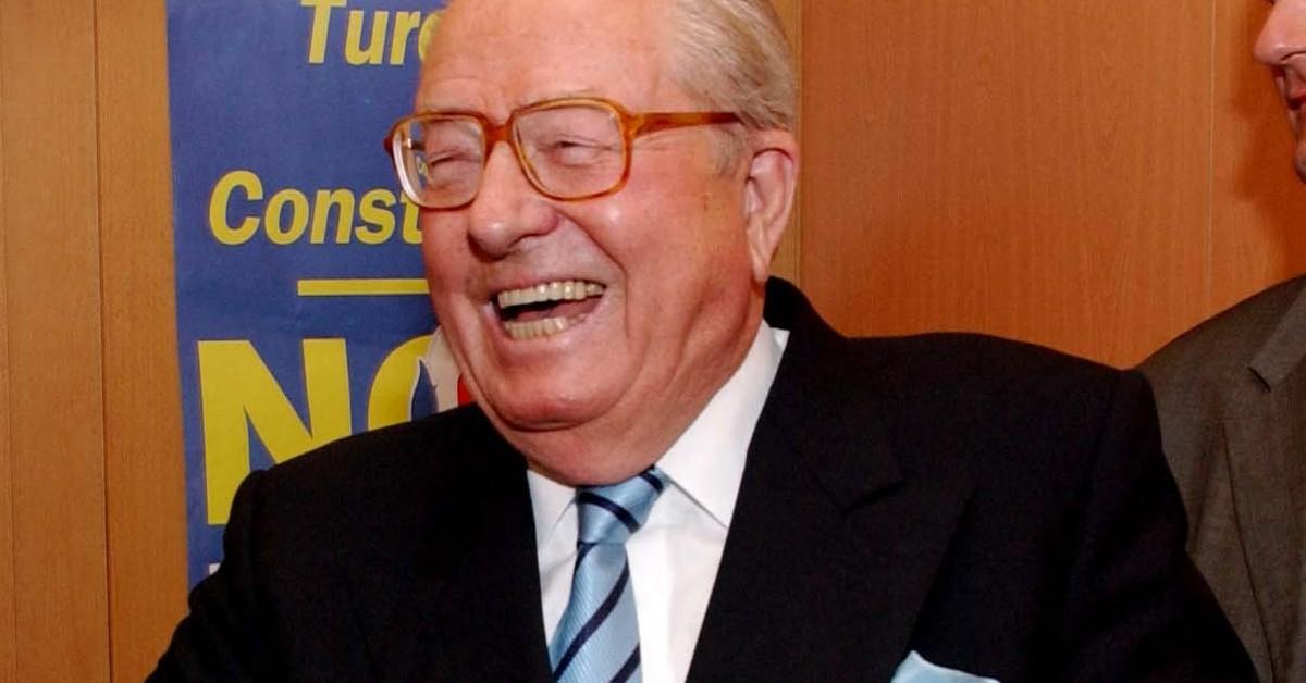 Jean-Marie Le Pen laughing