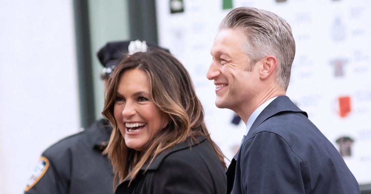 (l-r): Mariska Hargitay and Peter Scanavino filming 'Law & Order: Special Victims Unit'