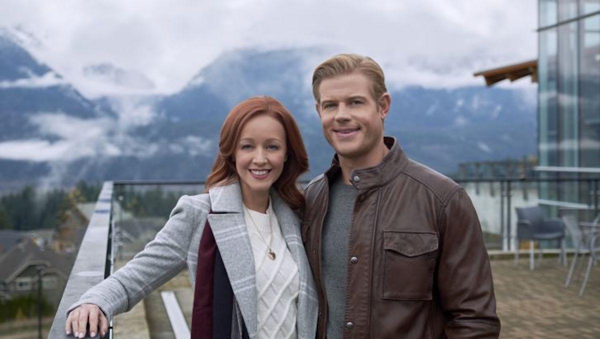 lindy booth trevor donovan snowcoming