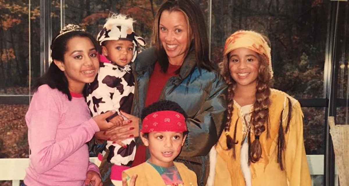 Vanessa Williams Has a Son and Three Daughters — Inside Her Family Life ...