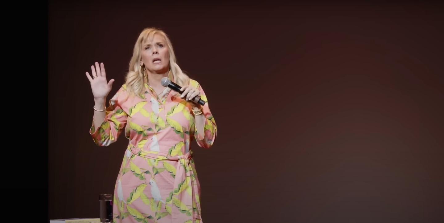 Is Leanne Morgan Married? About the Comedian