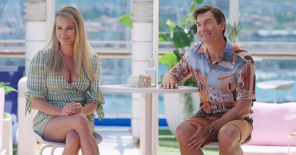 Jerry O'Connell and Rebecca Romijn on 'The Real Love Boat.'