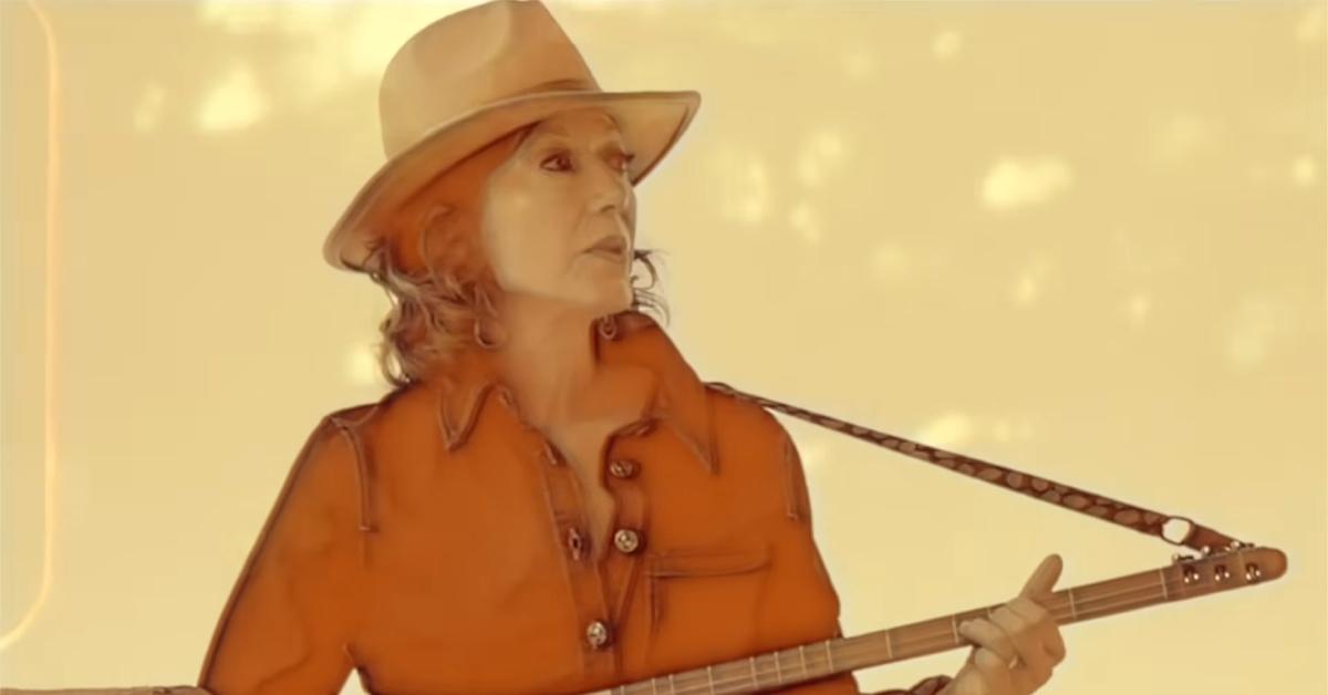 Amy Grant performing "The 6th of January (Yasgur's Farm)"