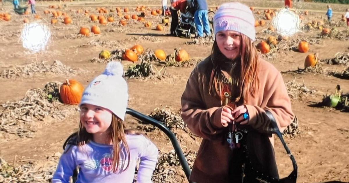 (L-R): Kaylee Goncalves and Alivea Goncalves as children