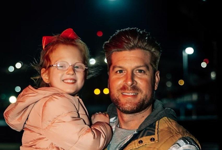 uncle dale and hazel outdaughtered